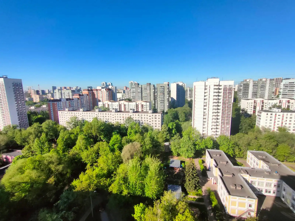 Квартира на 17 этаже на Речном