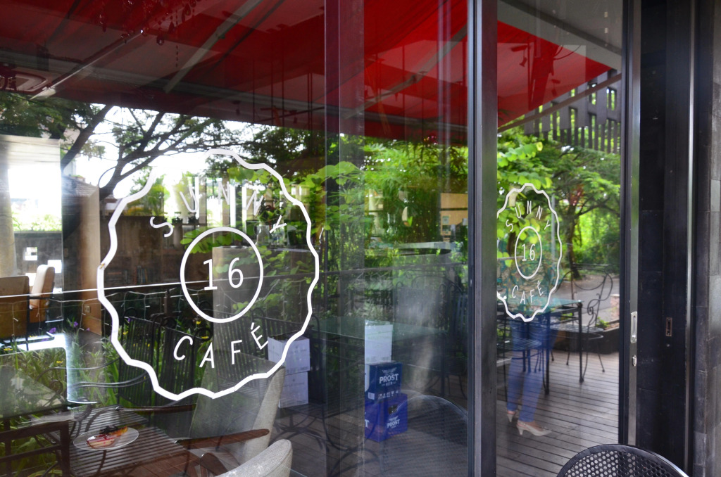 Отель The 101 Bali Fontana Seminyak
