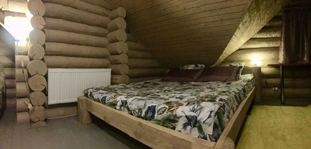 Частный дом c бaнeй у озepa Хэпоярви