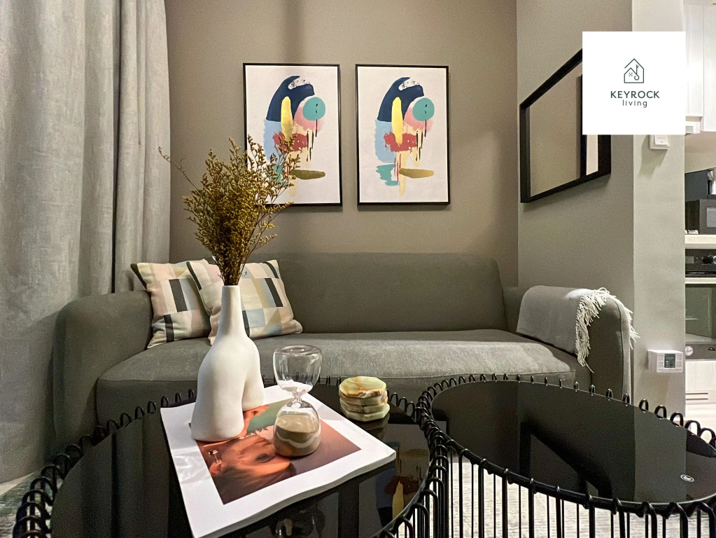 Апартаменты Keyrock Living 20th Floor Comfort at Zada