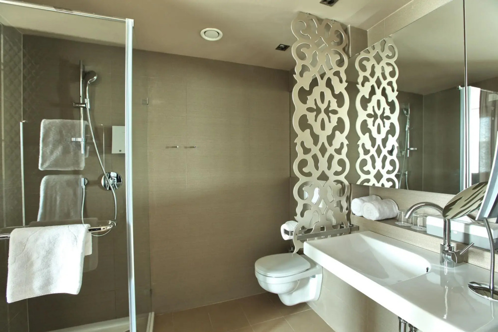Zijin Hotel Belgrade