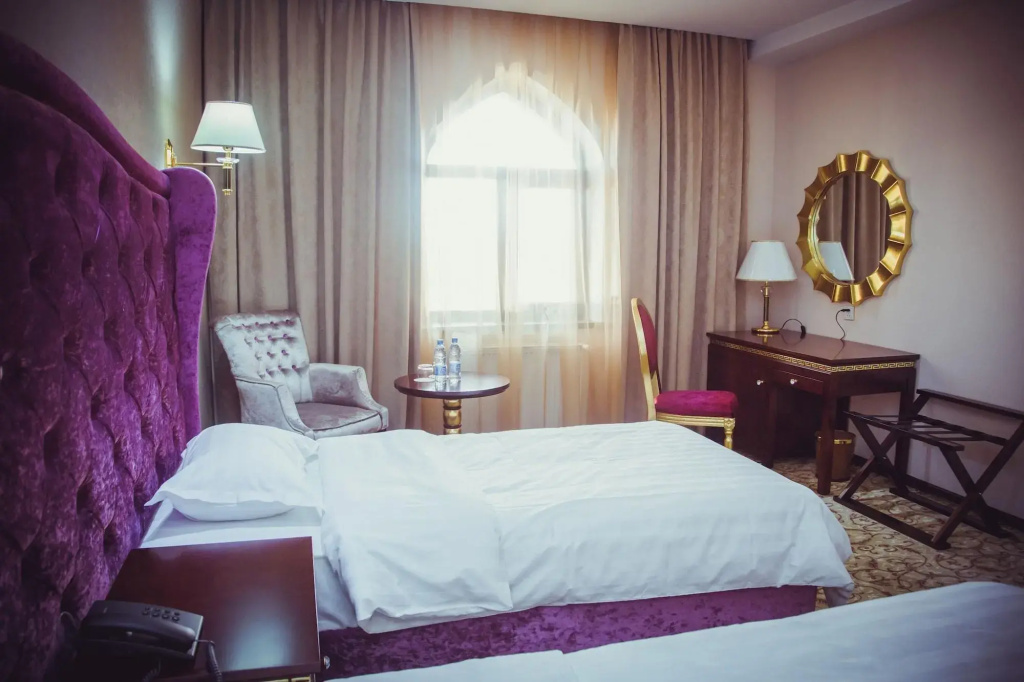 Emirhan Hotel