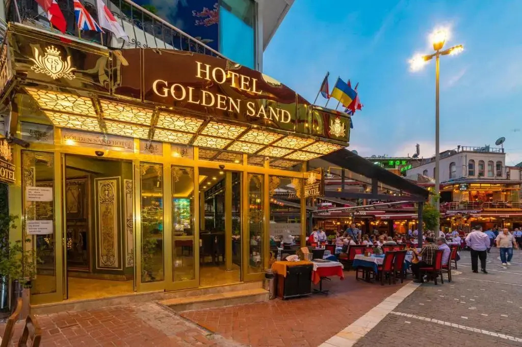 Golden Sand Hotel
