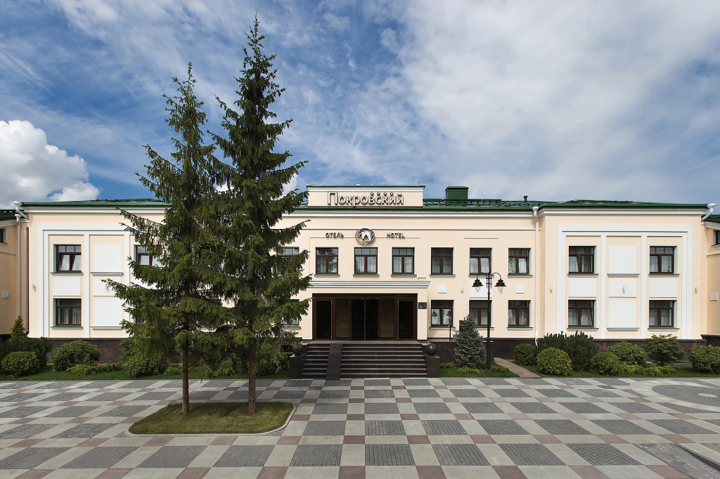 4 ★ Отель Покровский