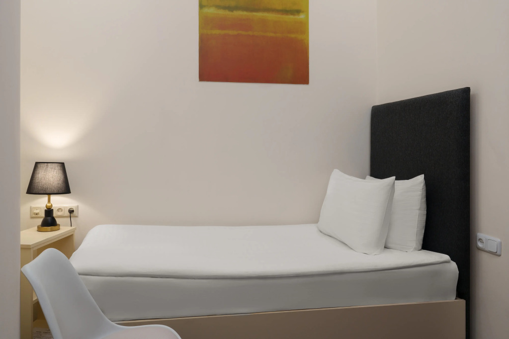 Elysium Gallery Hotel