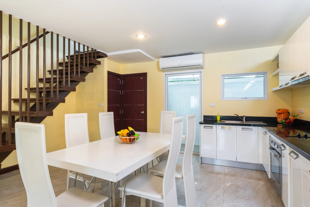 Вилла Mountain View near Beach with Terrace & Pool