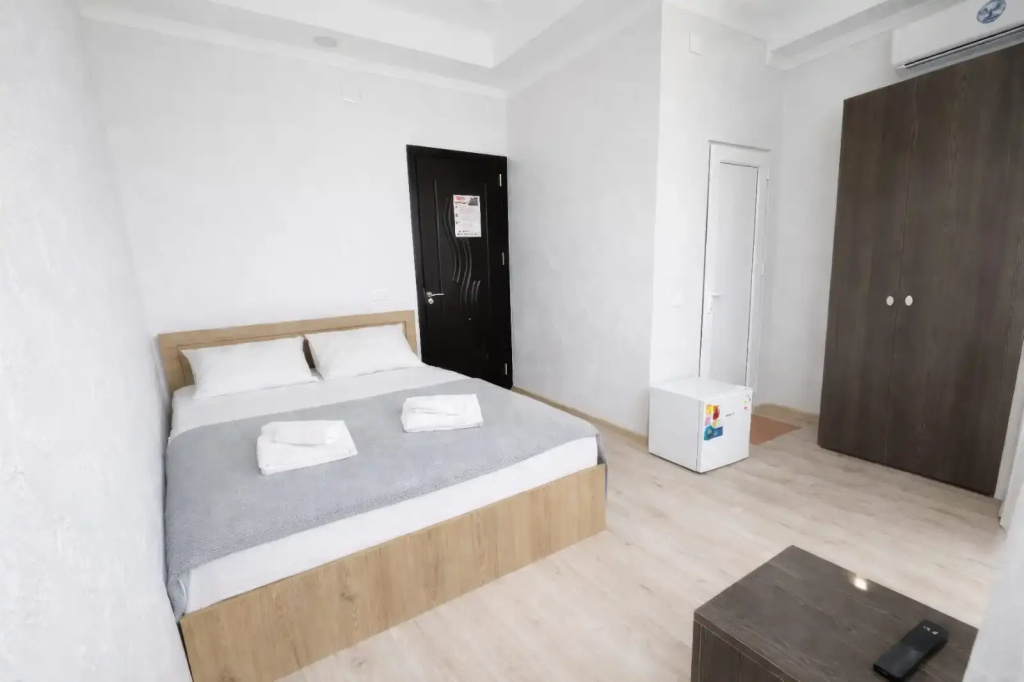Гостевой Дом New Batumi with Balcony & View