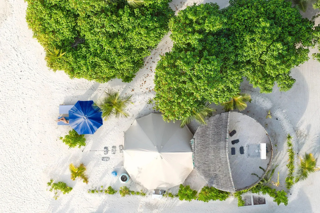 Maverick Surf & Dive Boutique Resort - Complimentary Airport Transport for Full Board Stays of 6 Nights or More