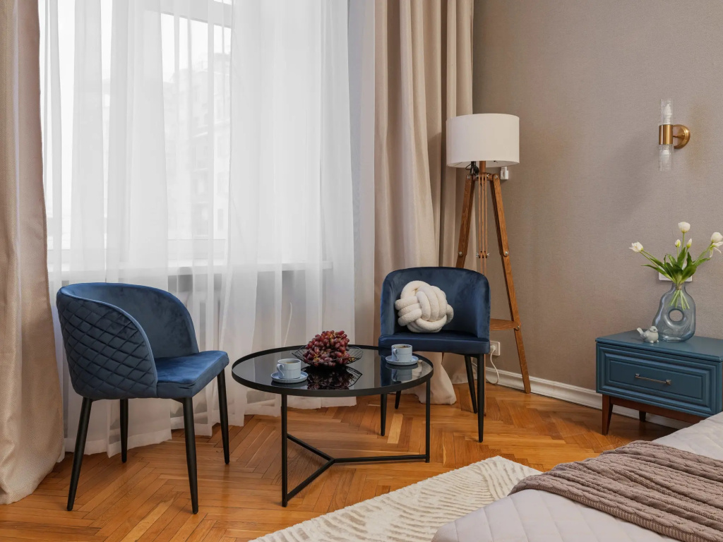 Квартира GM Apartments Просторная квартира с тремя спальными и балконом с видом на Театр Эстрады
