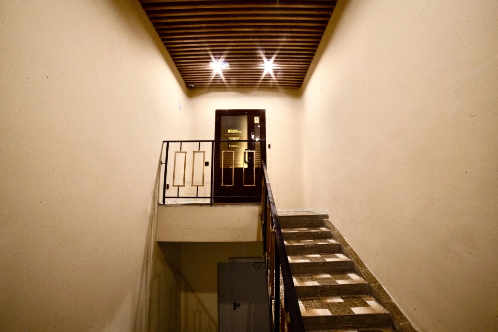 Vershina Hostel