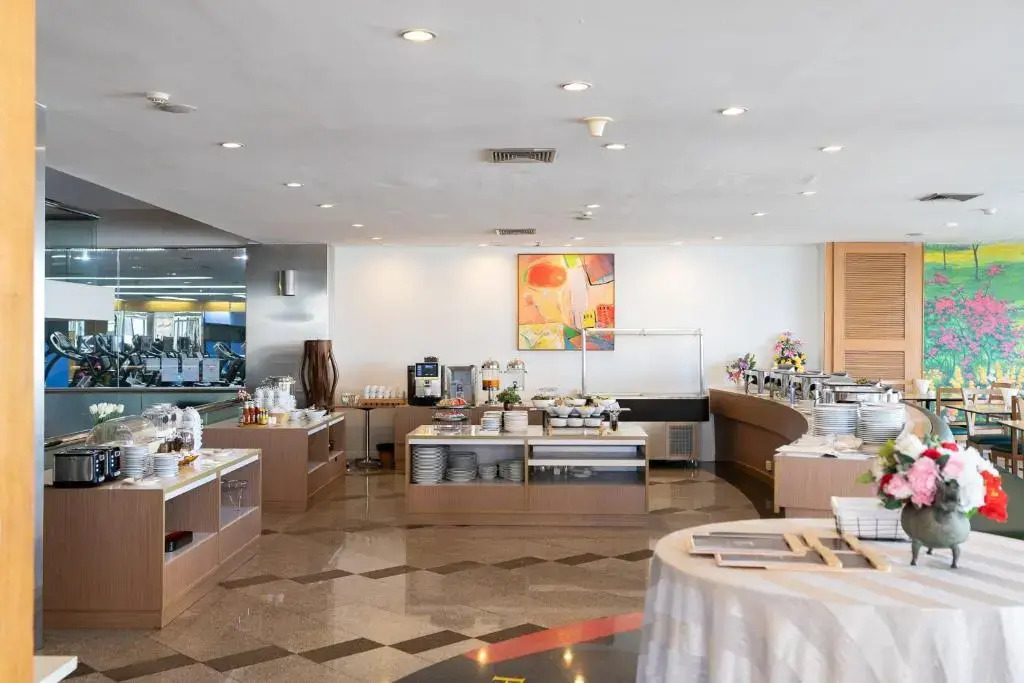 Riverine Place Hotel and Residence