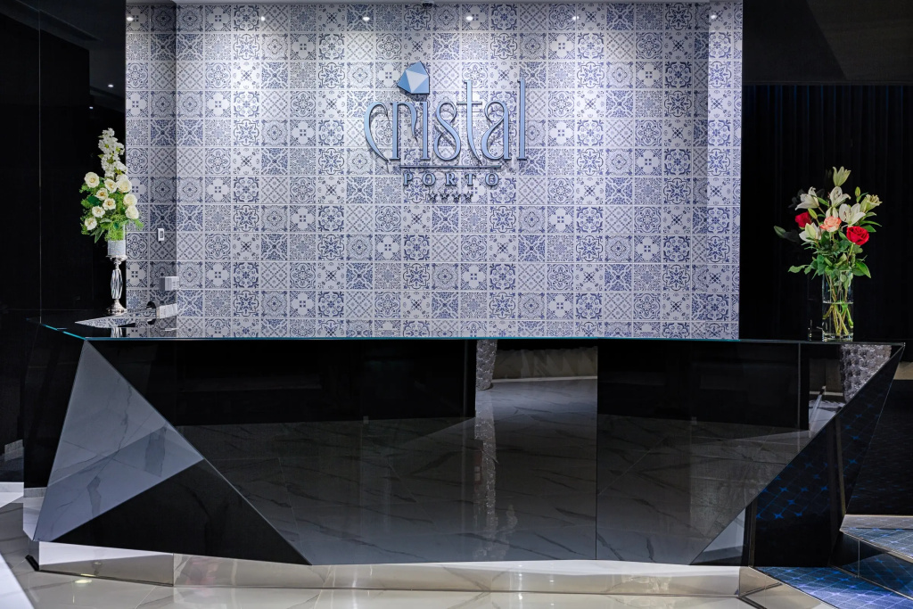 Отель Cristal Porto