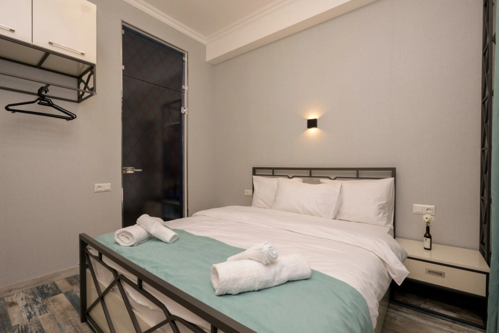 Апартаменты on Yekmalyan Str. 1-42