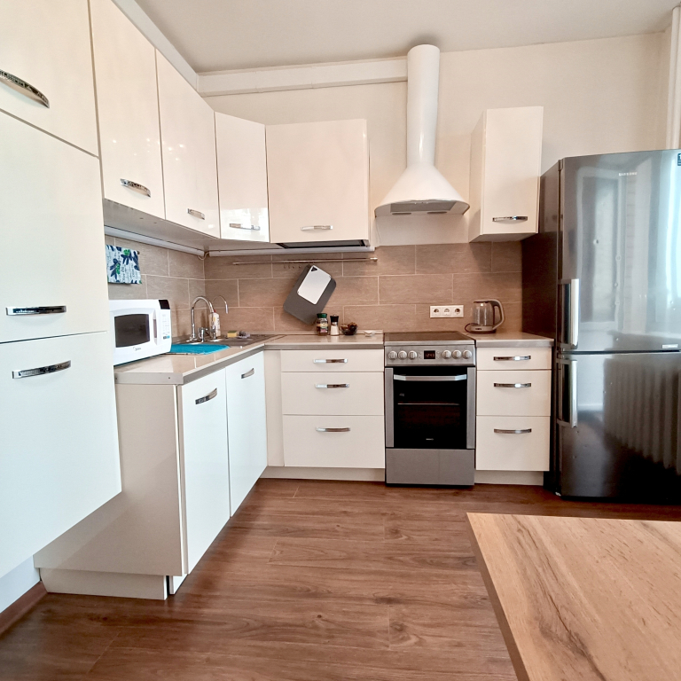 Квартира на улице Мельникайте 125Б