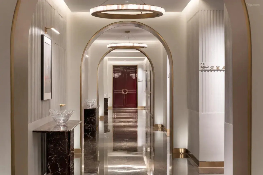 Отель Crowne Plaza Guangzhou Window Of Canton By IHG