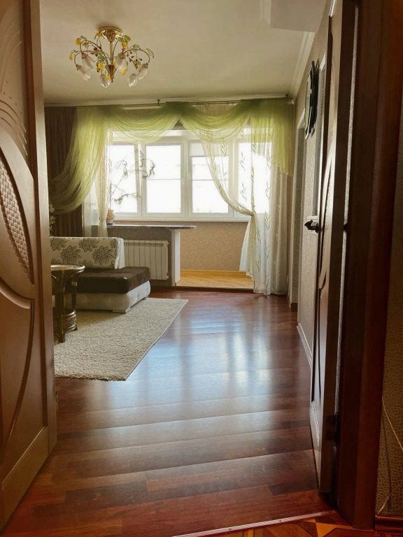 Квартира 3-к. квартира 76,3 м² 6/10 эт.