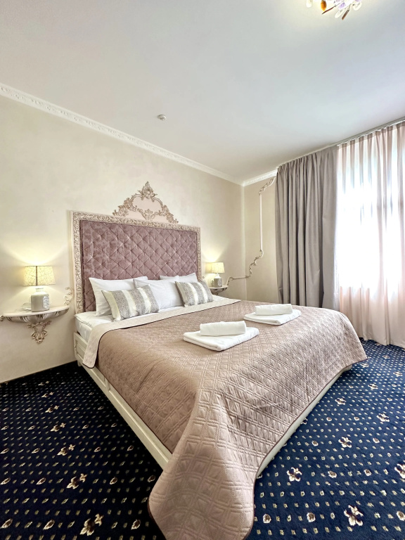 Imperial-2011 Hotel
