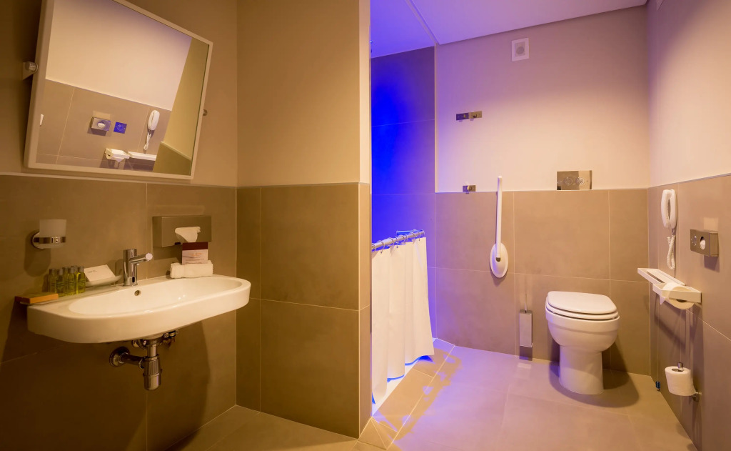DoubleTree by Hilton Yerevan City Centre