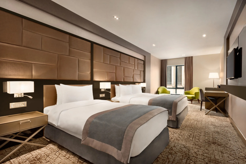 Отель Wyndham Grand Tbilisi