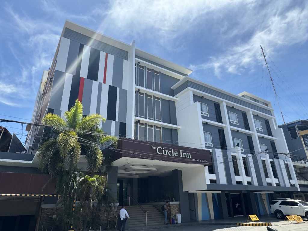 Отель Circle Inn Iloilo City Center
