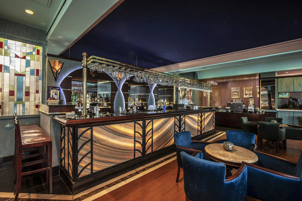 Отель Merit Crystal Cove Casino & SPA