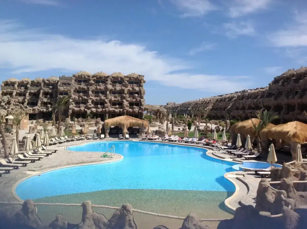Caves Beach Resort Adults Only