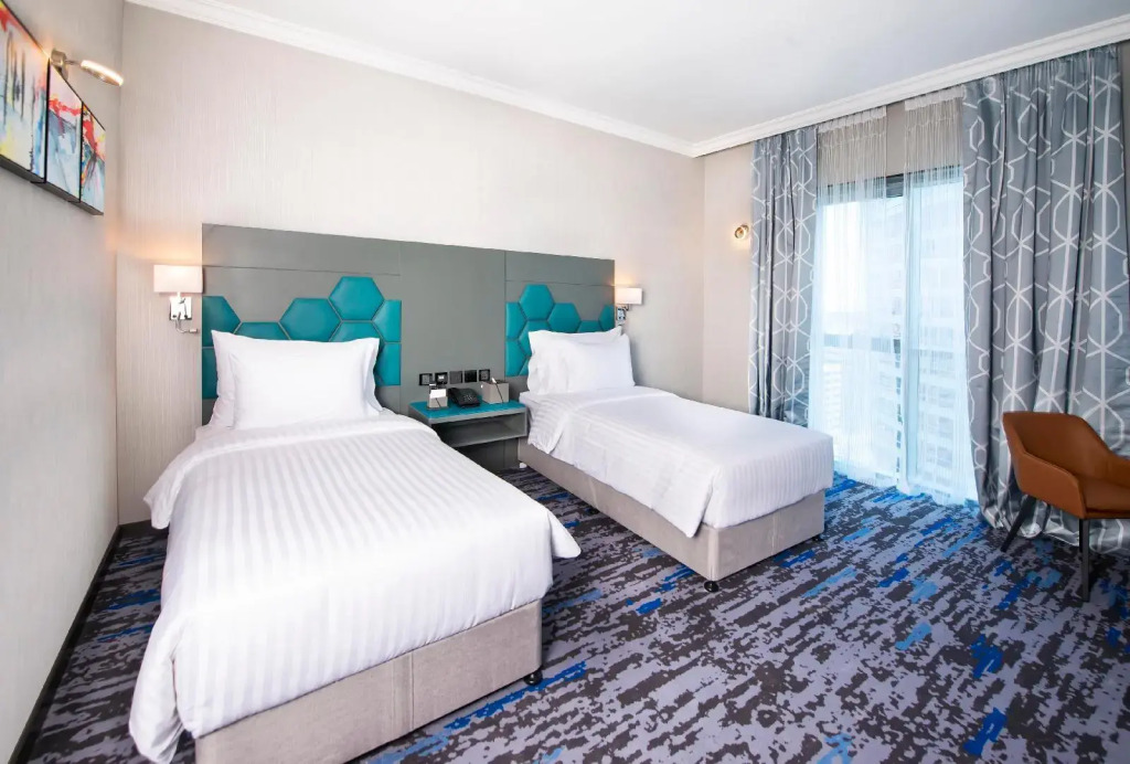 Отель Jannah Dubai Creek