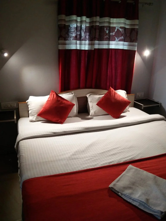 Mishra Hotel