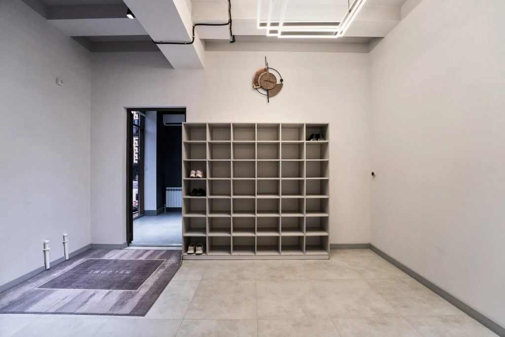 Qlife Capsule Hostel