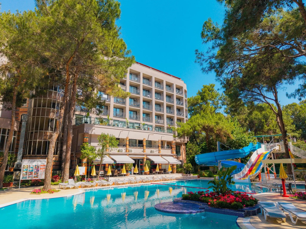 Pirates Park Resort