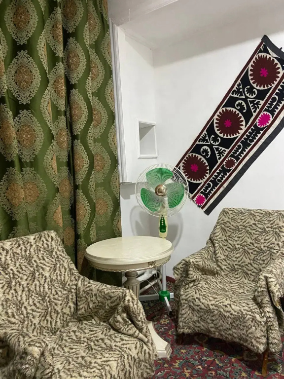Ozod  Guest House