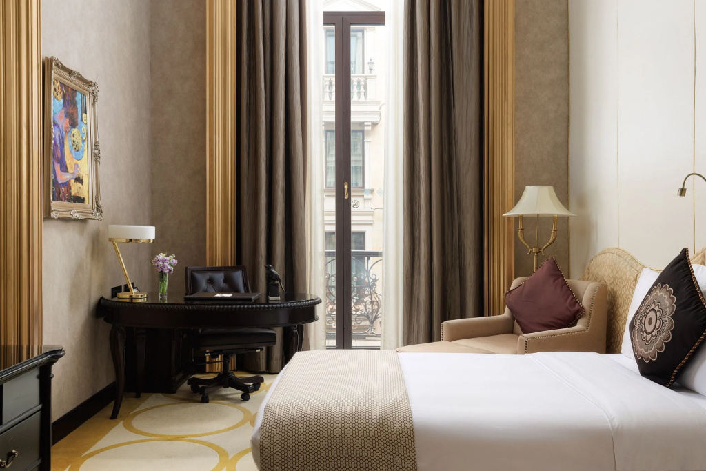 5 ★ Отель The St. Regis Moscow Nikolskaya