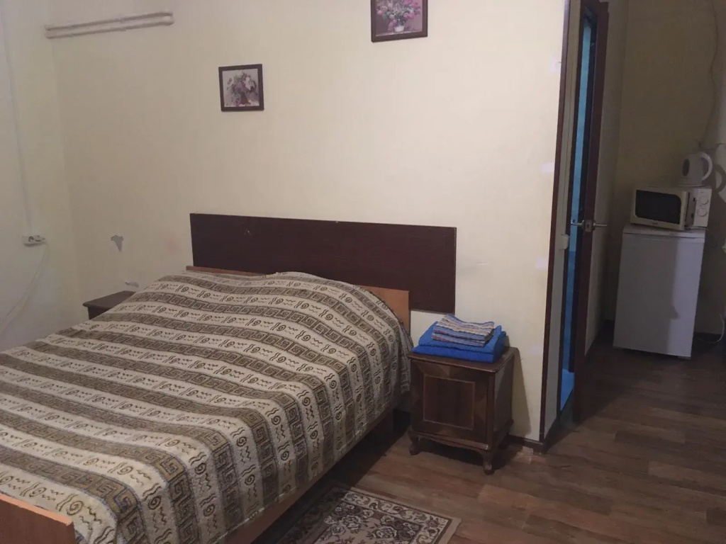Отель Мир
