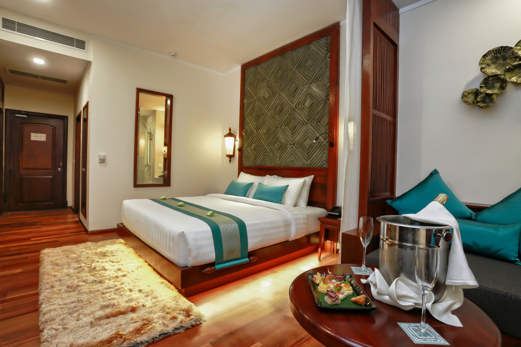 THE PRIVILEGE FLOOR by Lotus Blanc