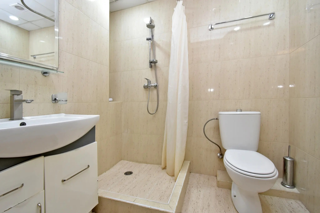Квартира 2-к, улица Езника Кохбаци, KO110