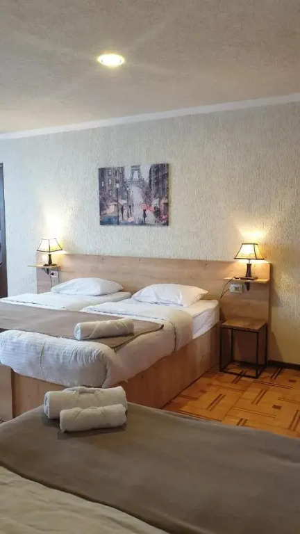 Lea Guest House