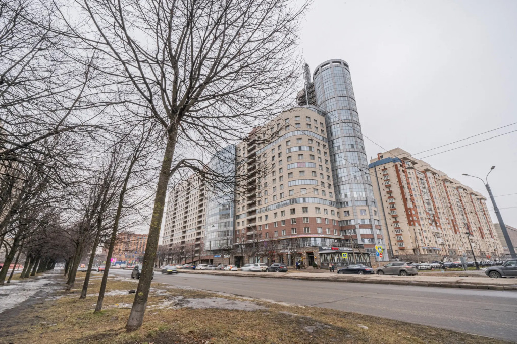 Квартира Просторная современная квартира