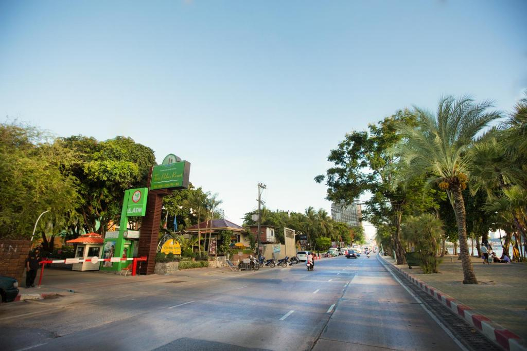 Twin Palms Resort Pattaya, SHA Extra Plus Certified