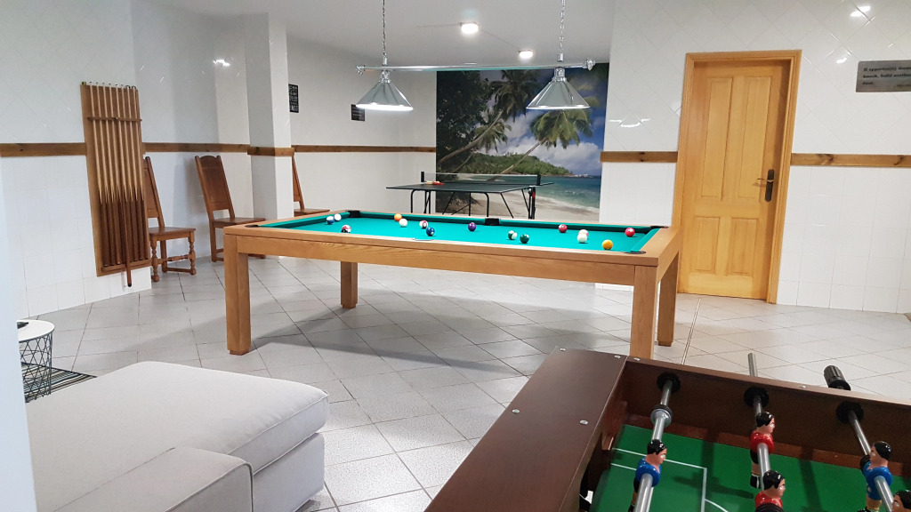 Sunset Villa by Laranjal Rentals