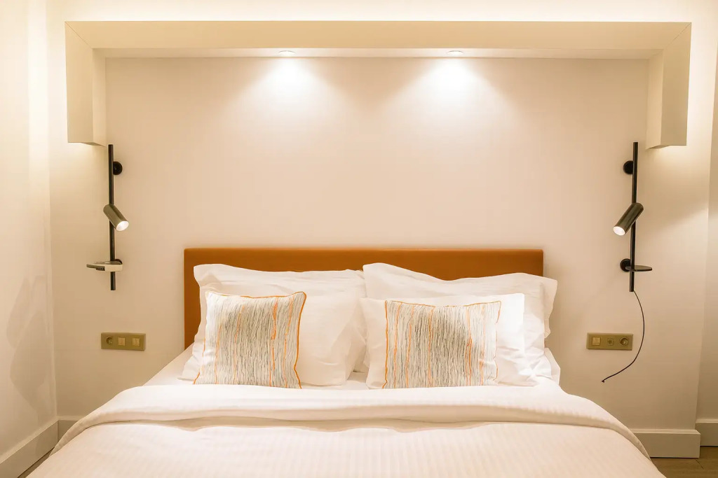 Sparkle Hotel