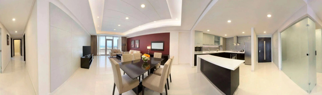 Ramada Hotel and Suites Amwaj Islands