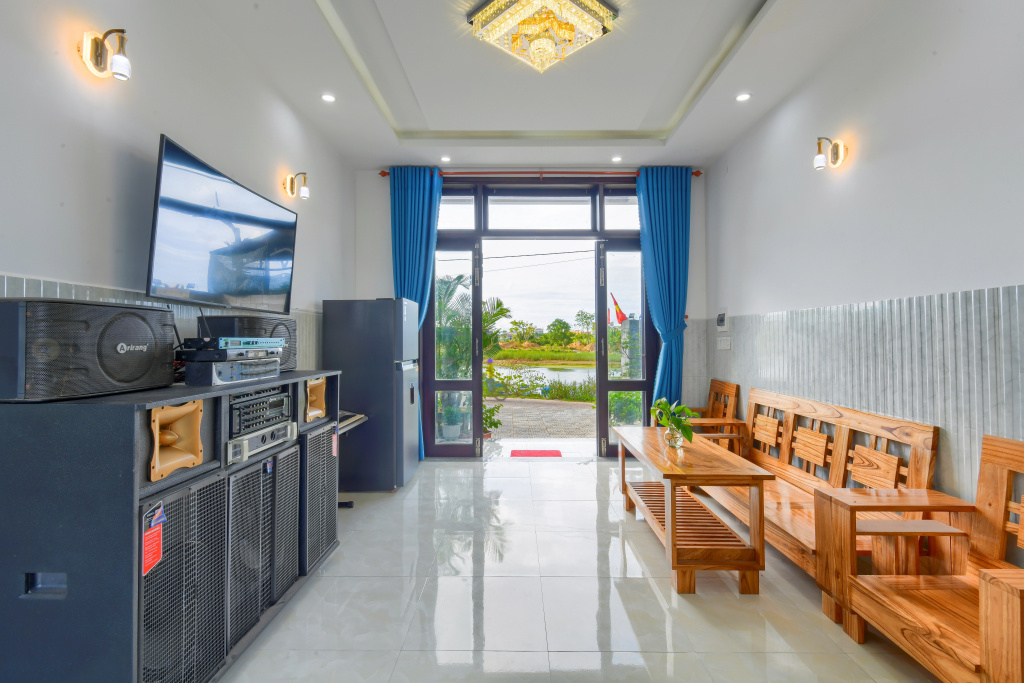 Gió Chiều Homestay - Riverside & Swimming pool