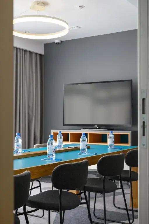 Holiday Inn Express Almaty