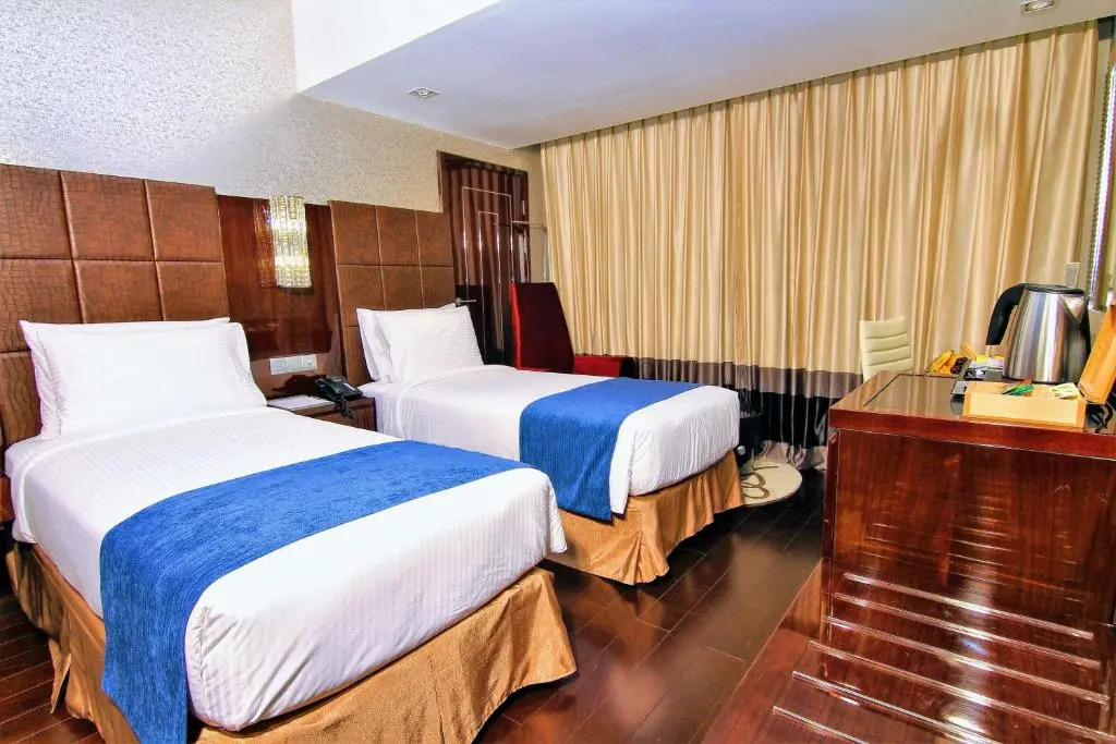 Отель The Raintree Dhaka