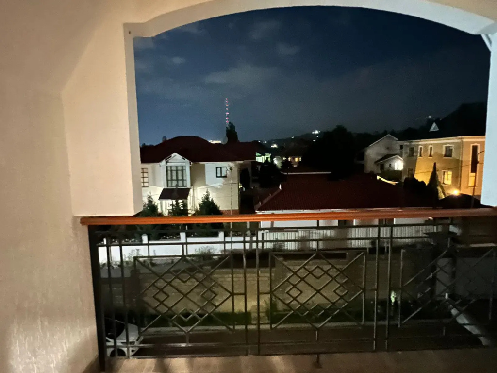 Five Villas Hotel