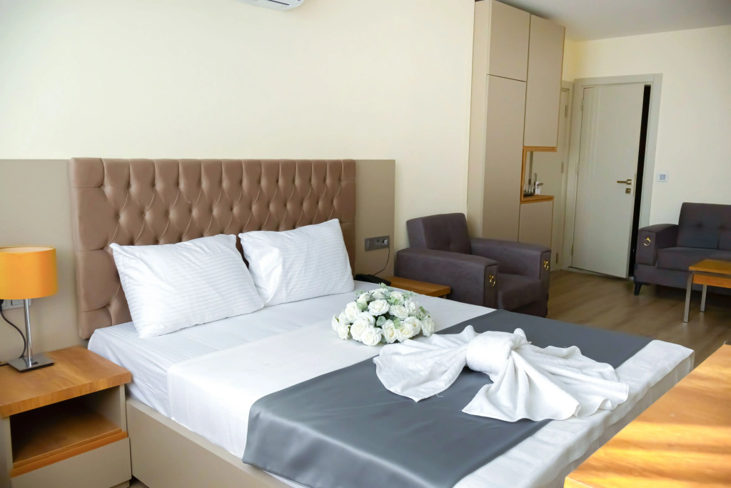 Lara Street Hotel