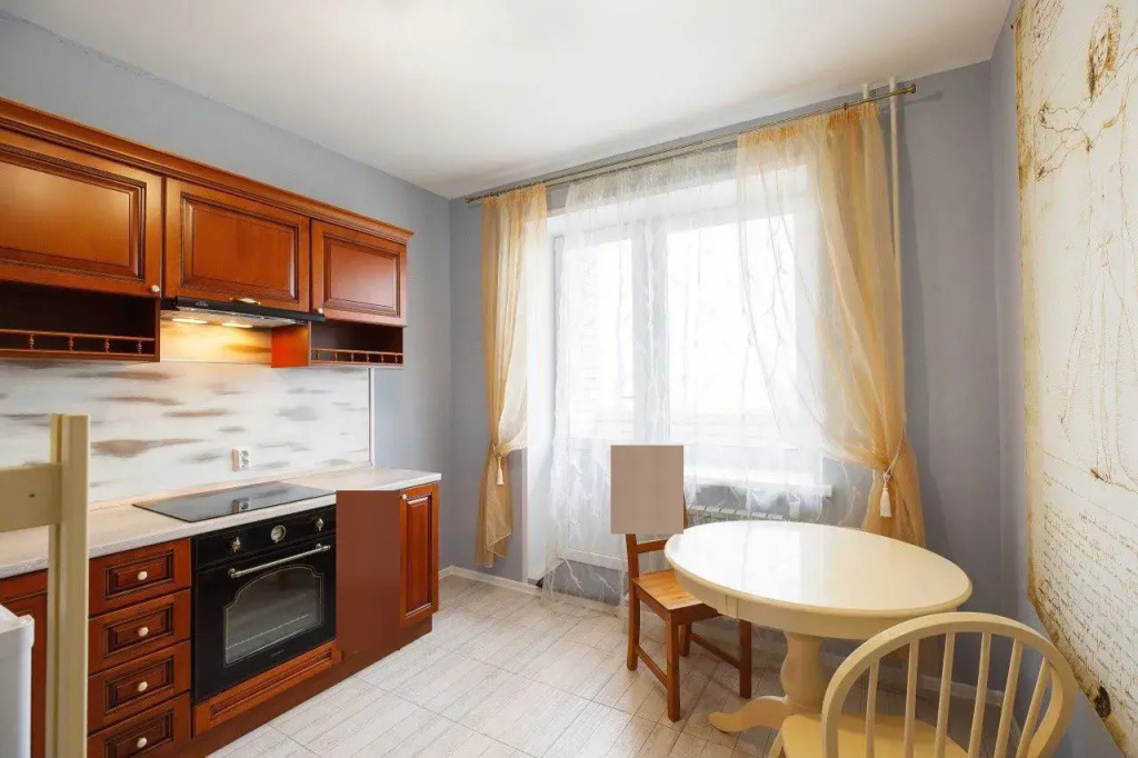 Квартира на Батова 3к4