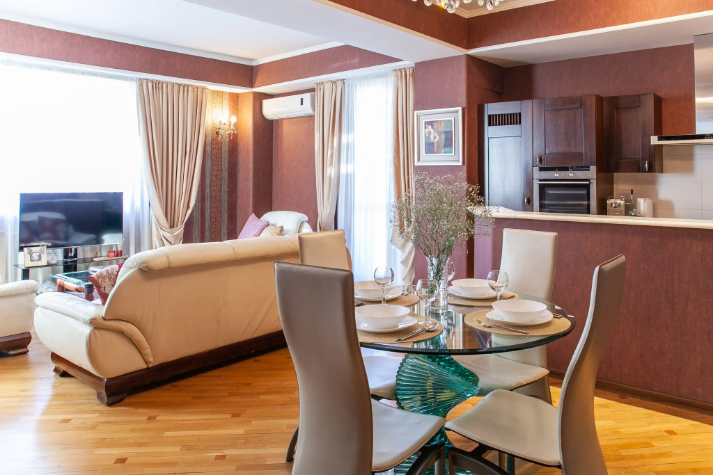 Apartments in the City Center near Mziuri Park