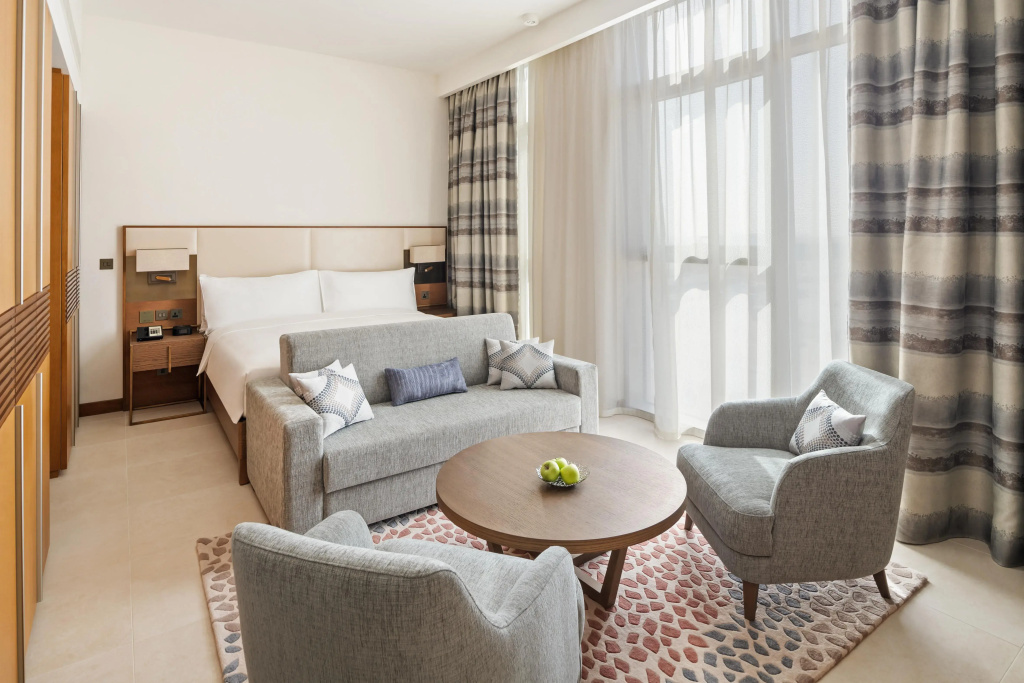 Staybridge Suites Dubai Al-Maktoum Airport by IHG
