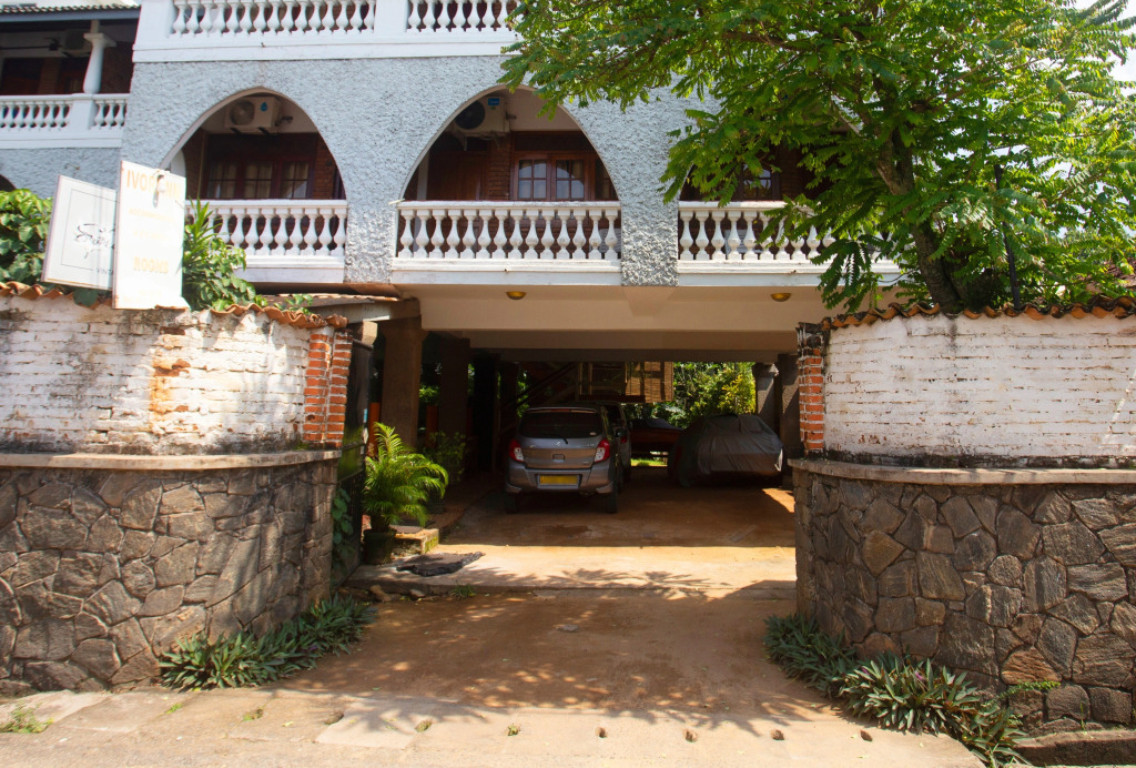 Гостевой дом Yoho Ivory Inn